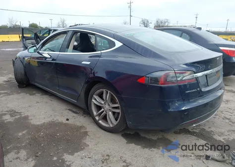 2014 Tesla Model S P85 из США, поврежденный, VIN 5YJSA1H17EFP48892